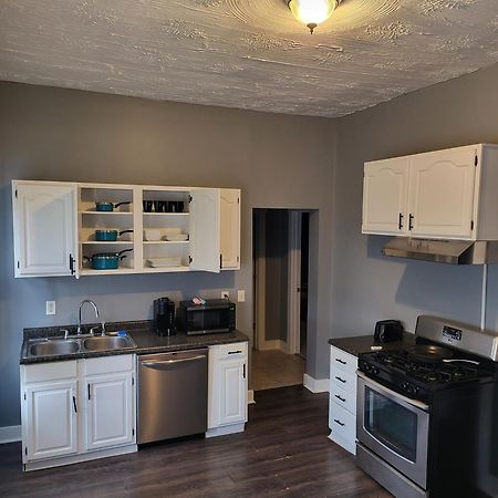 1 Bedroom In Columbus Osu District, Free Parking, Kitchen, Washer And Dryer, Central Location, Downtown, Hospital, Expocenter, Osu Stadium Exterior foto